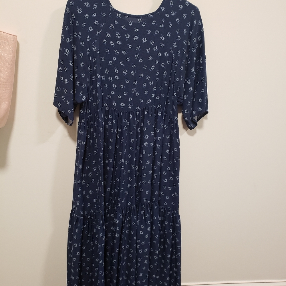 Christy Dawn Theo daisy dress. MP